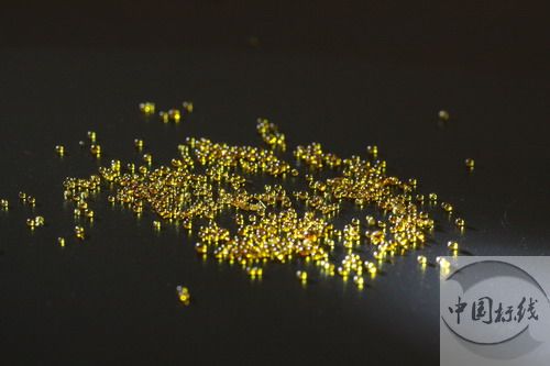香格里拉汽车零部件车间喷砂处理